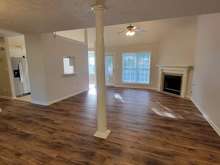 441 Gettysburg Dr — Photo 3