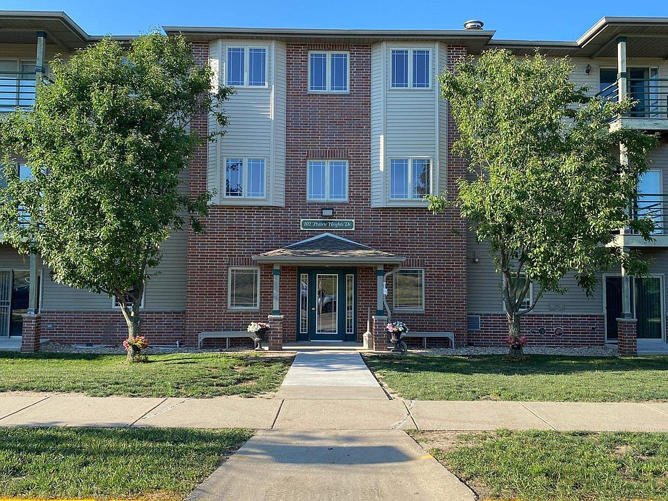1st image of 102 Prairie Heights Dr APT 316