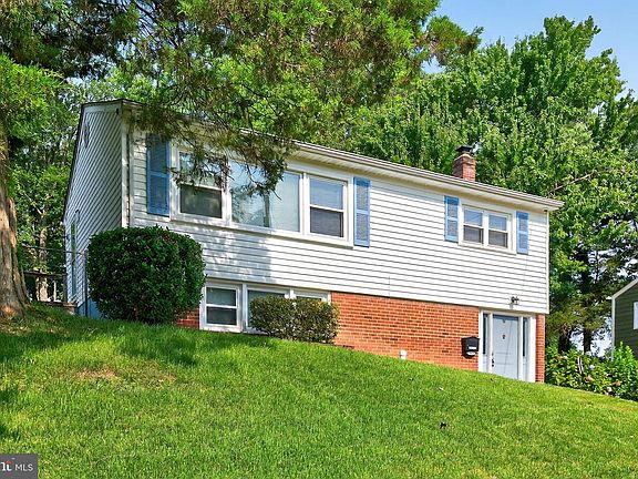 4th image of 13430 Greenacre Dr