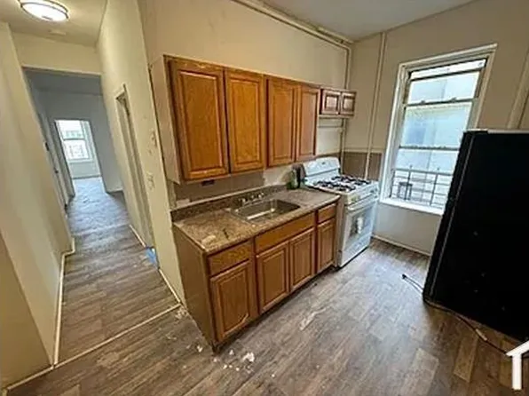 2048 Mapes Ave APT 2, Bronx, NY 10460