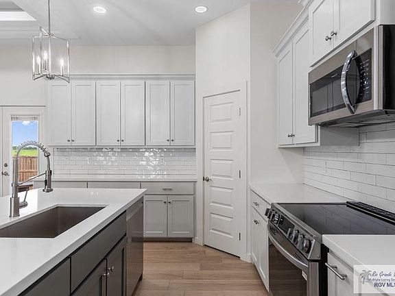 5th image of 2318 Seagull Ln