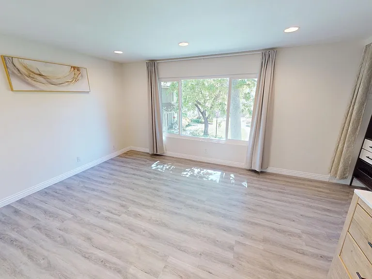 588 Rio Grande Cir — Photo 21