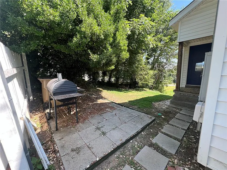 48 Quarry St — Photo 9