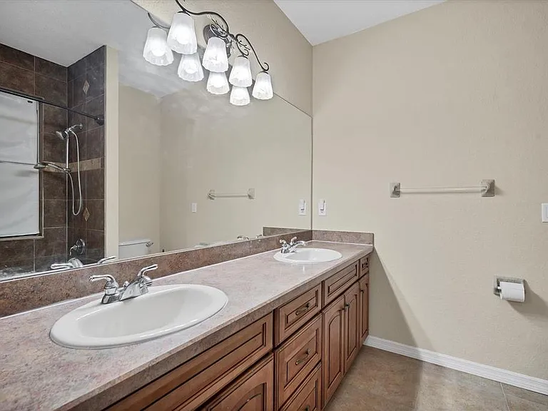 2780 Bethel Ct S — Photo 22