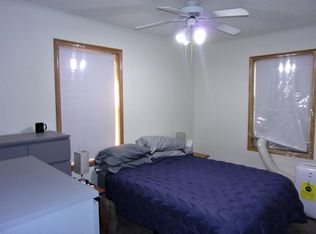 413 Blaine Ave, Racine, WI 53405