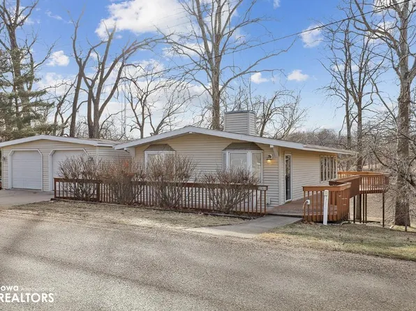 208 Keomah Vlg, Oskaloosa, IA 52577