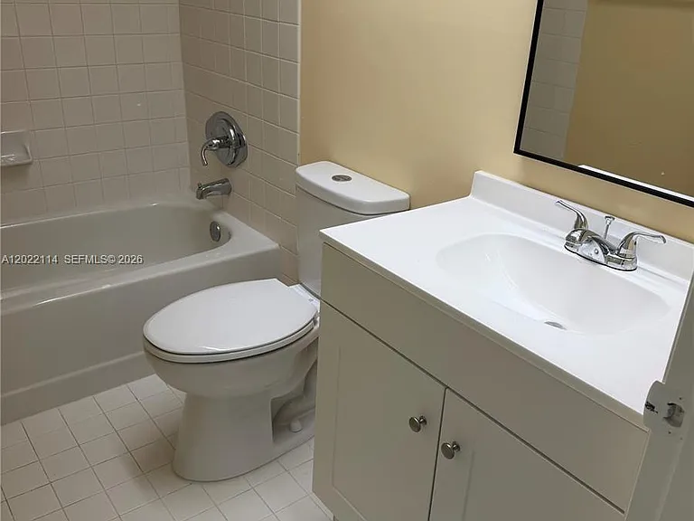 2603 SE 20th Ct #102-A — Photo 6