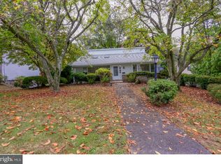 329 David Dr, Havertown, PA 19083