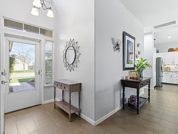 3rd image of 1573 Fireside Way
