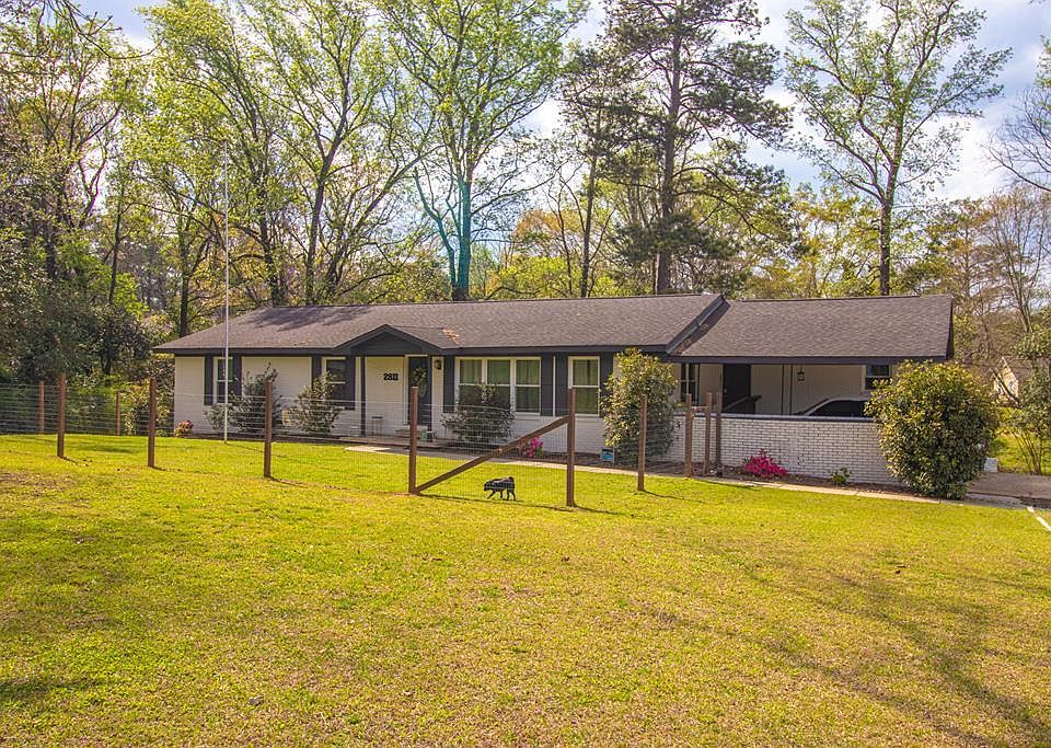 1st image of 2811 16th Ave