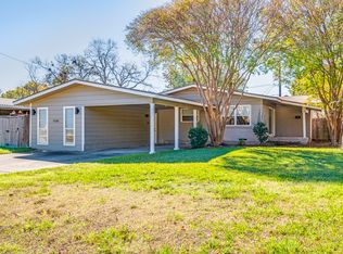 7236 Wake Forrest Dr, Dallas, TX 75214