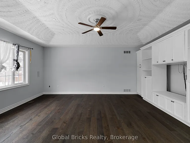 14 Fisher Dr — Photo 38