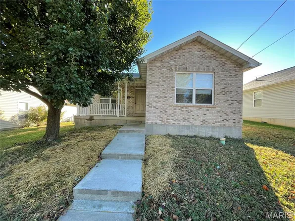 1113 Central Ave, Alton, IL 62002