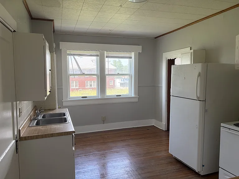 918 S 24th St #1 — Photo 7