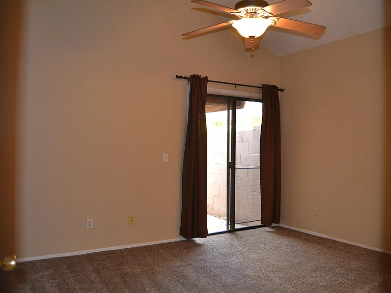 4648 W Harrison St — Photo 23