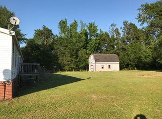 219 Mookees Ln, Cross, SC 29436