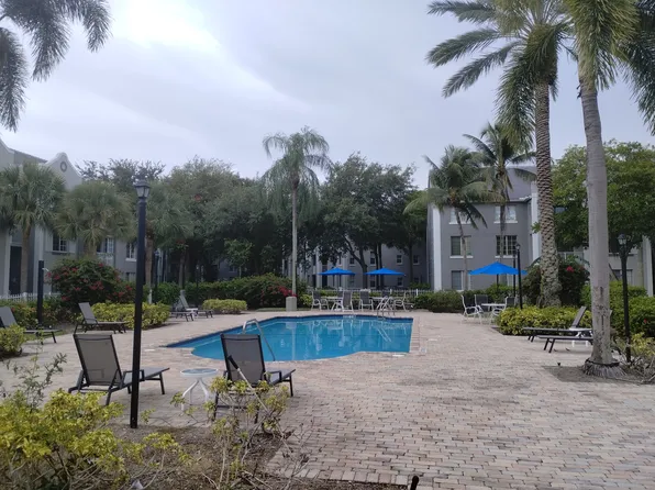 720 SW 111th Ave APT 308, Hollywood, FL 33025