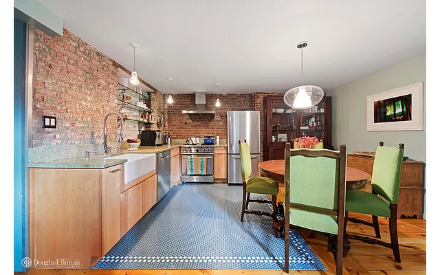 Sold by Douglas Elliman | media 31