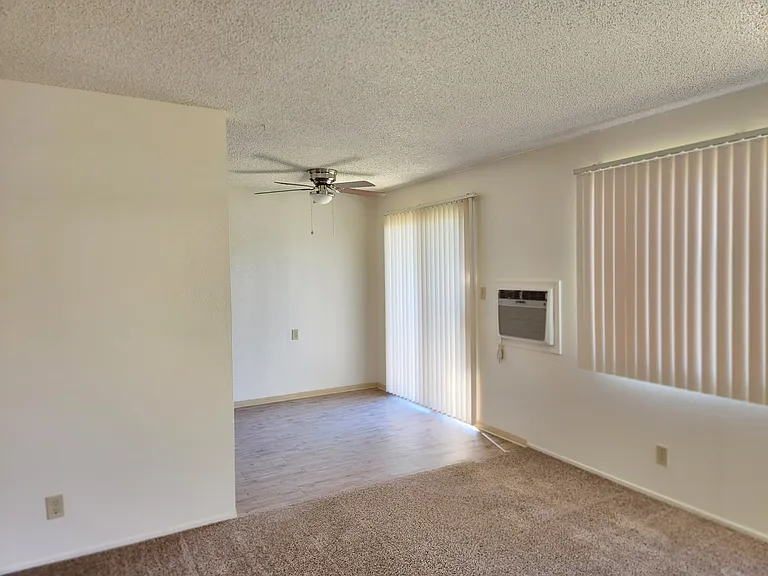 Vintage Apartments — Photo 9