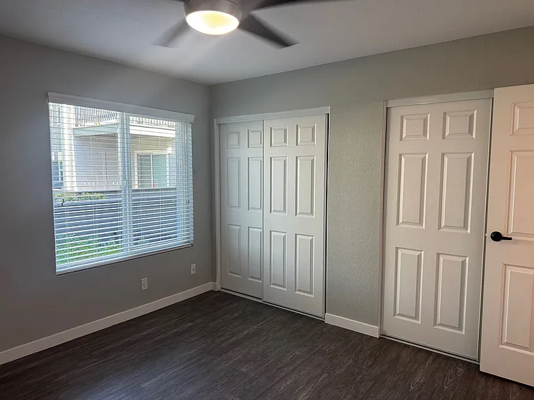 Corona Pointe Resort — Photo 108