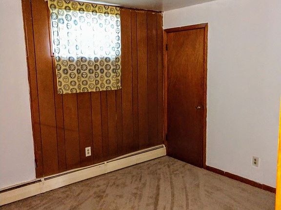 4th image of 2708 Lenore St