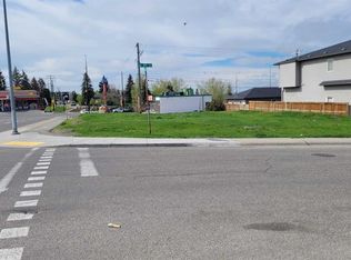 2837 16th Ave SE, Calgary, AB T2A0M7