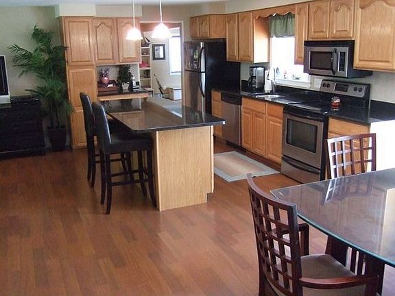 2nd image of 16 Sherwood Ave