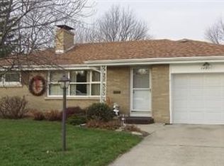 1065 W Hawkins St, Kankakee, IL 60901