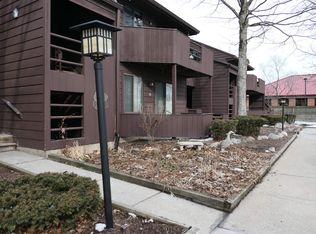 205 E Jolly Rd, Lansing, MI 48910