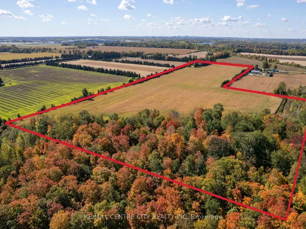 20952 Rebecca Rd, Thames Centre, ON N0M 2P0