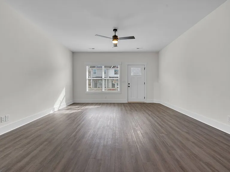 140 Front Ridge Cir — Photo 10