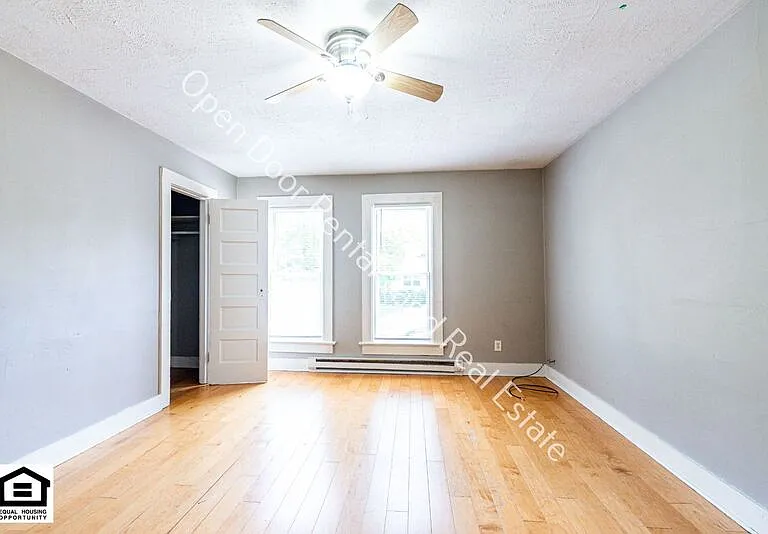 1905 Hillside Ave #3 — Photo 3
