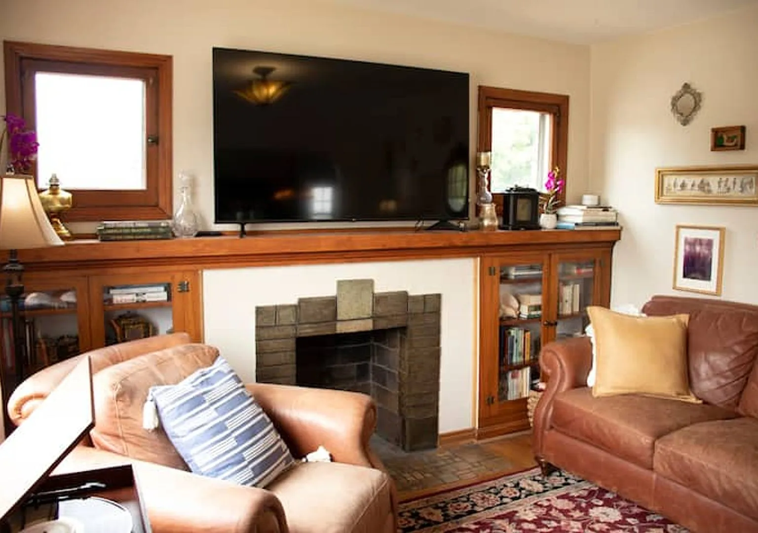 Bungalow by the Green! Executive SLC Rental Home — Photo 2