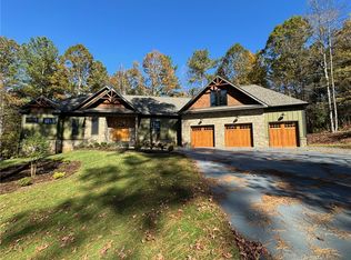 111 Ridge Top Ln, Salem, SC 29676