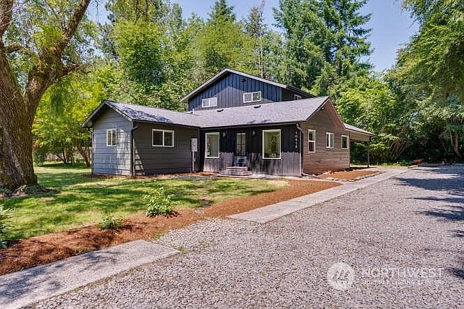 1st image of 10618 NE 187th Street