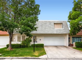 3827 Cavalry St, Las Vegas, NV 89121