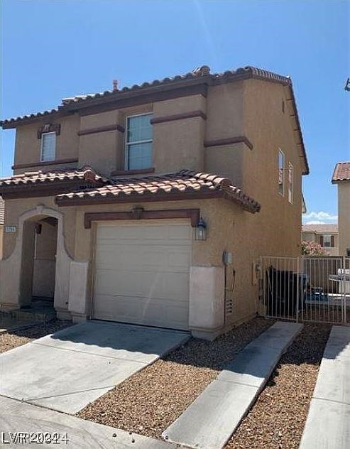 1st image of 1239 Black Cherry St