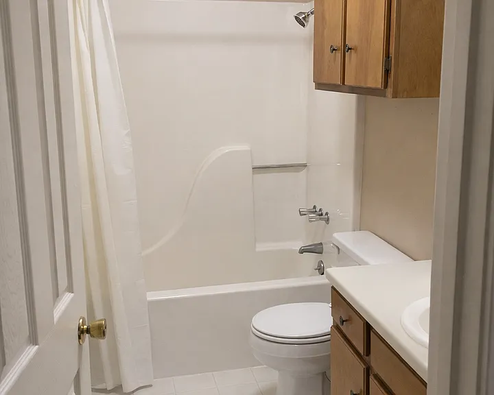 2 Bed 1.5 Bath Townhomes — Photo 42