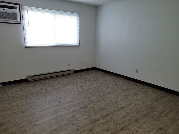 5th image of 330 29th Street Dr SE APT 13