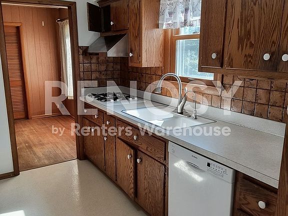 3rd image of 6233 3rd Ave S