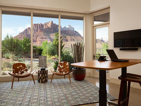 3rd image of 3007 Navajo Way