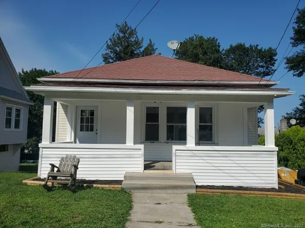 249 Vauxhall Street, New London, CT 06320