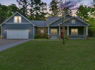 377 Ridgewood Dr, Magnolia, TX 77355