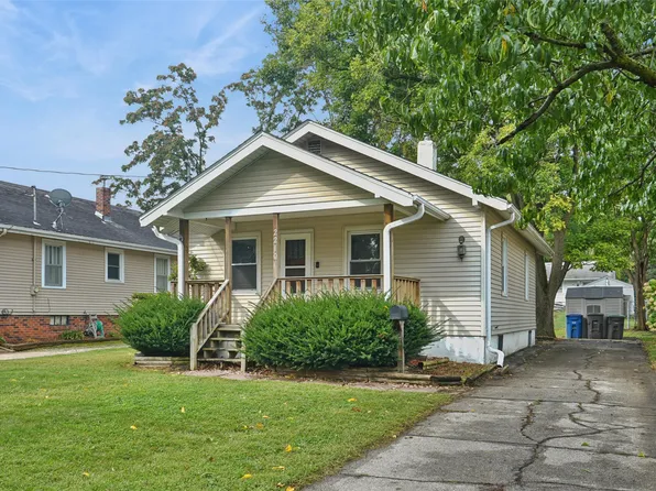 2210 36th St, Des Moines, IA 50310