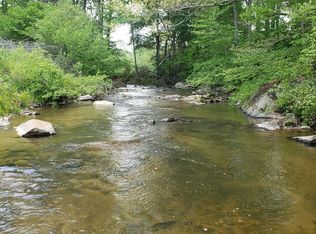 Tbd Fox Creek Rd, Mouth Of Wilson, VA 24363