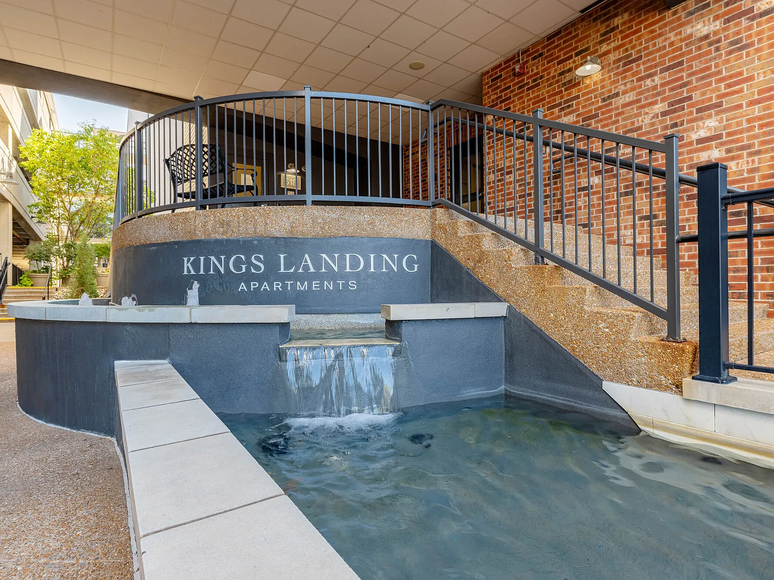 Kings Landing — Photo 4