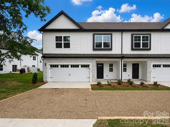 1242 N Sharon Amity Rd, Charlotte, NC 28211