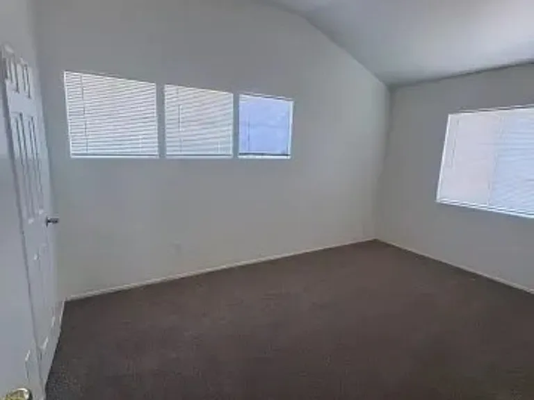 17065 Grand Mammoth Pl — Photo 24
