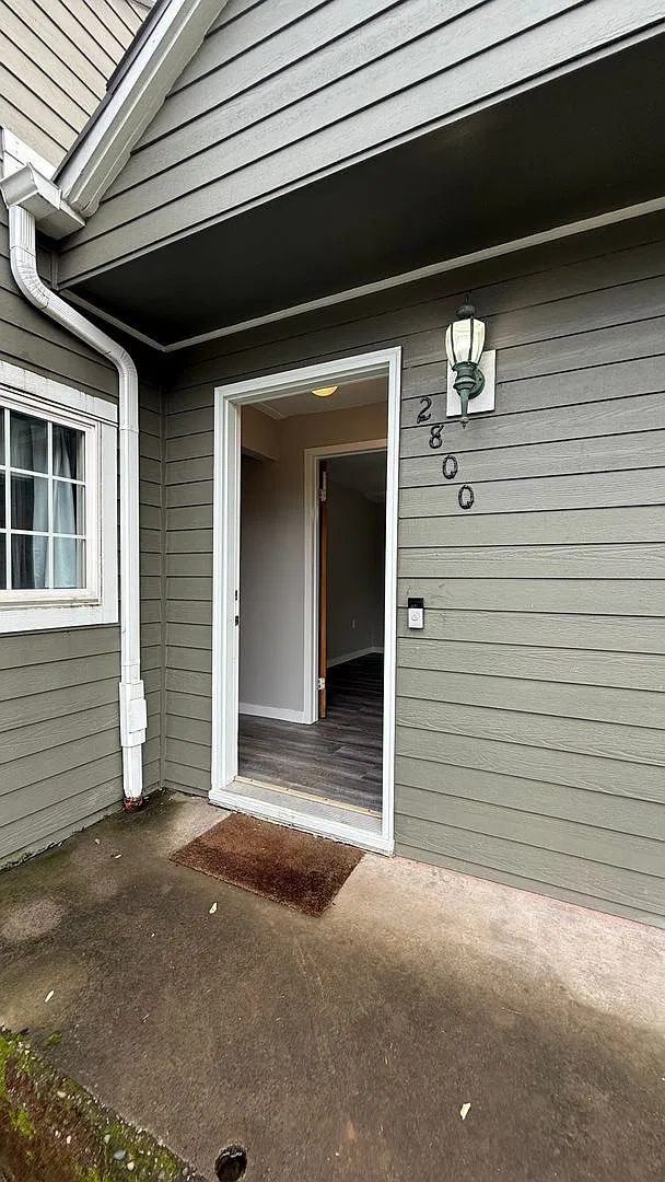 Available Now | 3-Bedroom Home with Fenced Yard, Greenhouse & Washer/Dryer — Photo 3