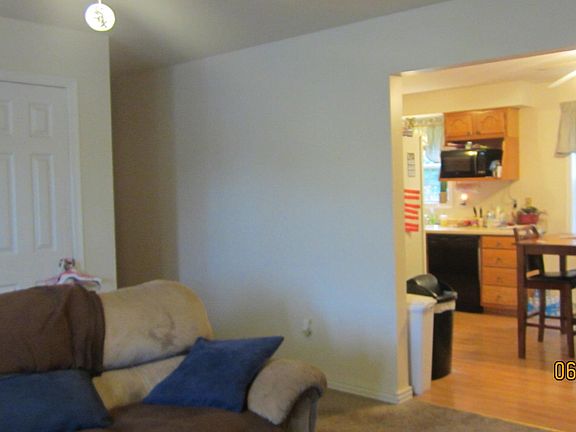 3rd image of 6623 Portage Ave